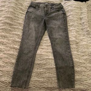 Old navy rockstar high rise super skinny acid wash jeans size 4 petite